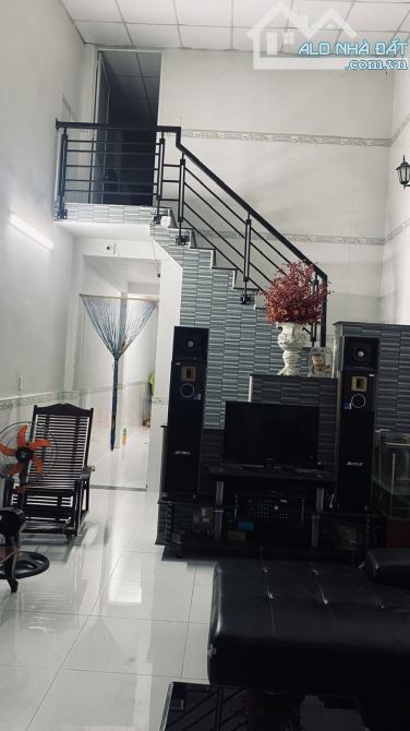 🏠 NHÀ 2 TẦNG – MẶT TIỀN KINH DOANH ĐA NGÀNH – ĐÔNG THẠNH 1-4 💰 .Giá chỉ 5.1 tỷ  📐 DT: 4 - 3