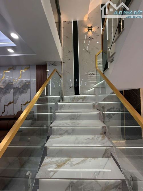 Siêu Phẩm 5 Tầng full nội thất cao cấp, Nguyễn Ảnh Thủ, 53m2, đường 8m xe hơi ngủ trước nh - 3