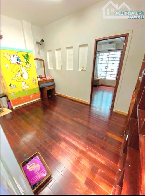 BÁN 𝗡𝗛À 𝟯 𝗧Ầ𝗡𝗚 𝗟Ê 𝗩Ă𝗡 𝗟ƯƠ𝗡𝗚, Q7, 𝟰𝗠 𝘅 𝟳𝗠, 𝟮𝗣𝗡, 𝟯𝗪𝗖, 3.990 𝗧Ỏ𝗜 - 3