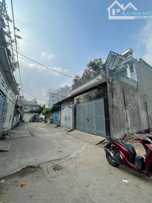 Bán 220m² đất Đông Hòa,ngang KHỦNG 9M,SHR thổ cư,đường xe hơi,giá đầu tư - 3