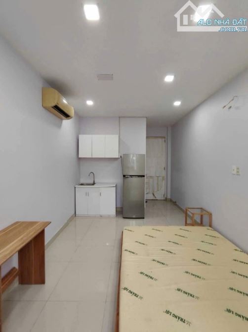 9.4 tỷ - 40.9M2 - TRẦN VĂN ĐANG - P11 - 3