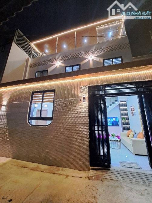 HXH thông, 3 tầng, 9,3m x 5m, Nguyễn Văn Khối - 3