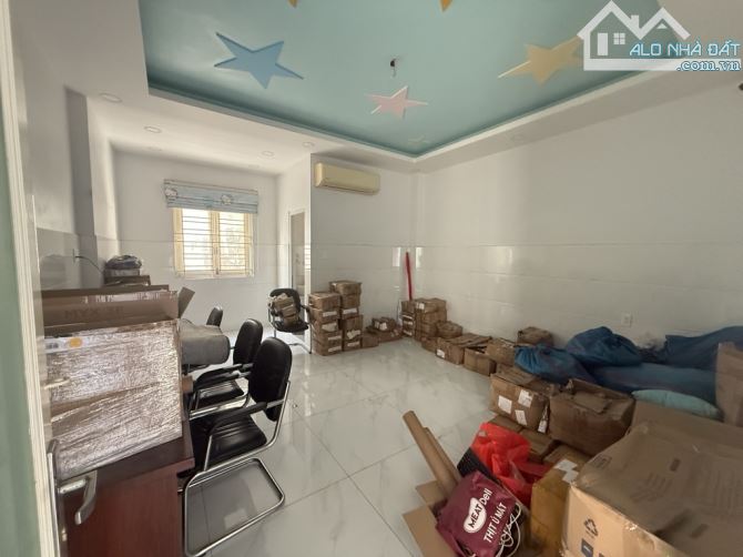 HẺM Ô TÔ 5-7 CHỖ – 3 TẦNG Ở TAM CHÂU - CHỈ 8TỶ - 3
