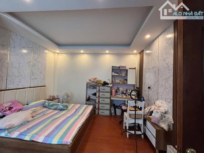 Bán Nhà Giá Rẻ Tây Hồ - DT 35m2×5Tầng - Dân Xây - Cạnh Hồ Tây, Lotte Tây Hồ - Trung Tâm - 3