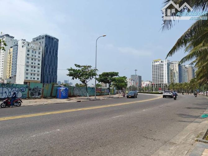 2 MẶT TIỀN VÕ NGUYÊN GIÁP VÀ LÂM HOÀNH, GẦN SÁT GÓC VÕ VĂN KIỆT - 3