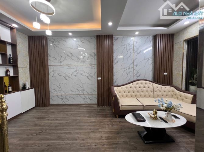 CƯC HIẾM, NHÀ ĐẸP, GIÁ TỐT, NHÂN HÒA, THANH XUÂN, DT 42M, 6T, MT 5,6M, GIÁ BÁN 12,9 TỶ. - 3