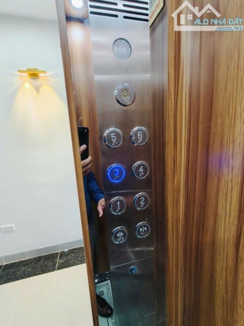 Ngõ 358 Bùi Xương Trạch, oto tải đỗ cửa, thang máy, 6 tầng đẹp full đồ, 36m2. Giá 9.1 tỷ - 3