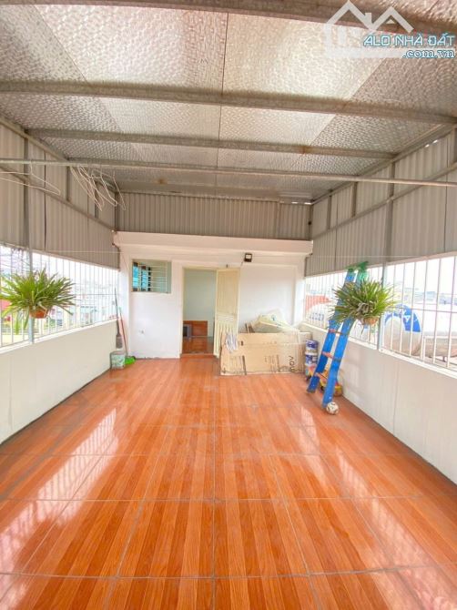 NAM DƯ , 40M2 x 5T MỚI , MẶT TIỀN 4,3M , NHÀ DÂN XÂY KIÊN CỐ , NGÕ THÔNG , 7,15 TỶ - 3