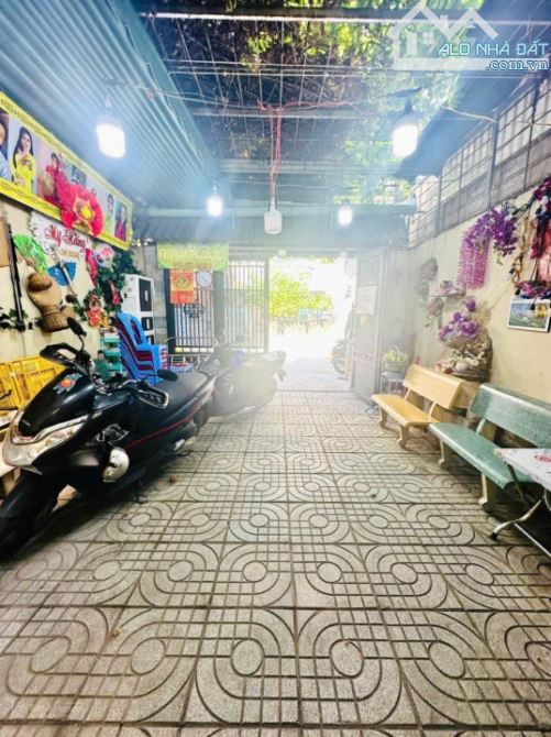 Nhà Phạm Thế Hiển Quận 8 - ngang 5x17m - 3 tầng BTCT, hoàn công chuẩn, chỉ 7.2 tỷ - 3