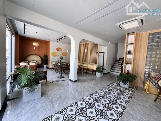 SIÊU PHẨM , BIỆT THỰ TỔNG CỤC 5, YÊN XÁ ,THANH TRÌ, DT 220M, 5T, MT 30M,GIÁ BÁN 81 TỶ. - 3
