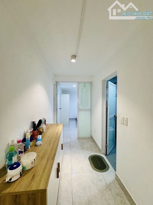 TẬP THỂ TẦNG 1 – CẢM HỘI, LÒ ĐÚC, 60M2 2PN 1WC, Ô TÔ ĐỖ CỬA - 3