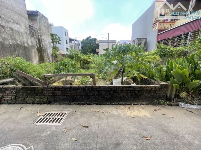 BÁN ĐẤT ĐẸP KÍNH NỖ - Ô TÔ TẢI VÀO - ĐƯỜNG THÔNG TỨ TUNG - 30M RA Ô TÔ TRÁNH – KINH DOANH - 3