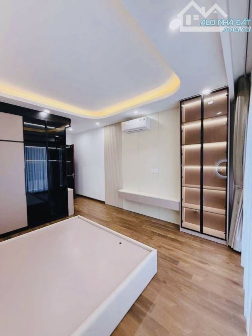 Trương Định - 35m2, 4 tầng - Full nội thất - ba gác đỗ cửa - 60m ra mặt phố - Nhỉnh 7 tỷ - 3