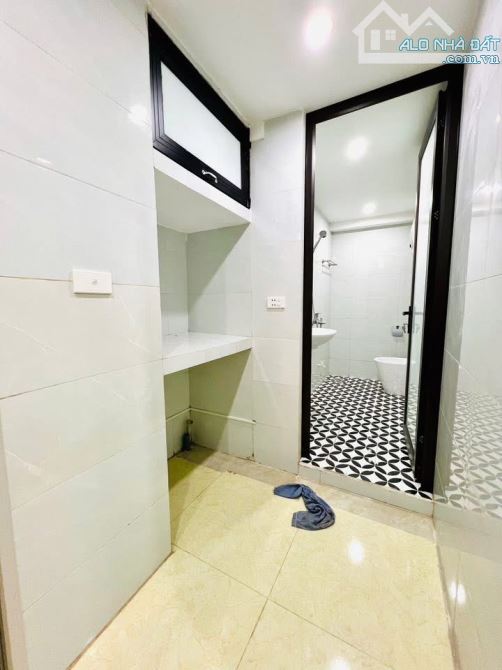 Tập thể 3 Thoáng Tầng 1 Đống Đa🔥Sổ 54m2🔥Dùng 88m2🔥Nhà Đẹp🔥3 Ngủ+2WC🔥Khép Kín🔥4.x Tỷ - 3