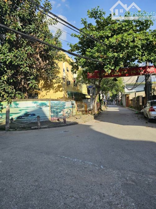 Giảm hẳn 1.5 tỷ căn nhà 5 tầng phân lô Quân Đội - Tư Đình - 3