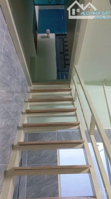 Nhà nhỏ có máy lạnh gần đại học y dược - 3