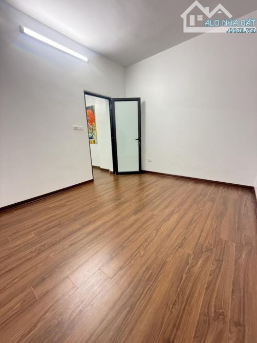 LÃI TO - 47M2 - NHÀ MỚI TAM TRINH - 10M Ô TÔ - CHỈ 8.4 TỶ - 3