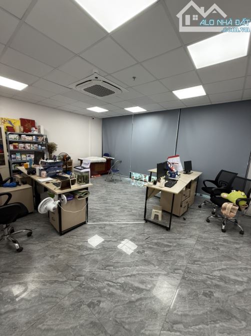 39.5 Tỷ/130 M2/9 tầng/6.4 M tiền / phân lô vỉa hè. TÂN TRIỀU . THANH TRÌ - 4