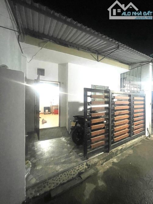 BÁN ĐẤT TẶNG NHÀ DT GẦN 100M KHU DÂN CƯ SẦM UẤT _ THANH KHÊ  NGANG LÝ TƯỞNG - 4