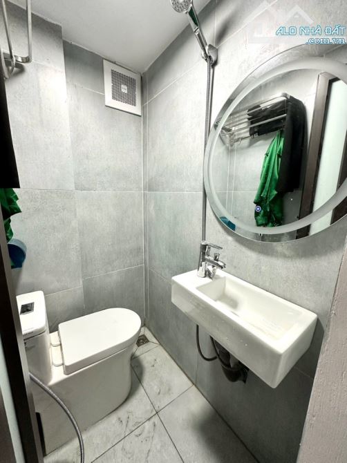 BÁN NHÀ MỚI PHỐ MINH KHAI, HAI BÀ TRƯNG 20M2 X 5 TẦNG, GIÁ 5 TỶ. - 4