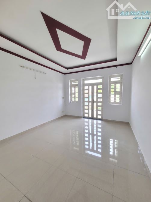 nhà 1 trệt 1 lầu 98,5m2 4ty250 TL cách đường Đỗ Tấn Phong 50m p.Tân Đông Hiệp - 4