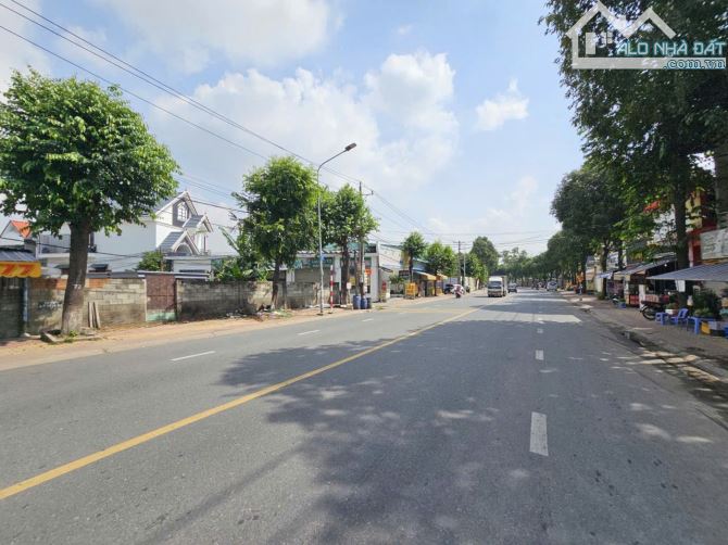 Nhà mặt tiền kinh doanh gần BigC Go, phường Tân Đông Hiệp, TP Dĩ An - 4