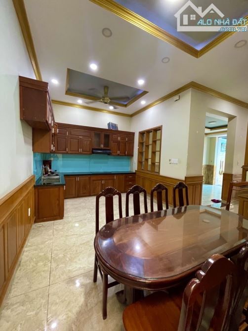 BIỆT THỰ 3 TẦNG, KHU VILA VẠN XUÂN ĐƯỜNG HÀ HUY GIÁP, Q.12, HẺM 12M, 7*15M, NHỈNH 7 TỶ - 4