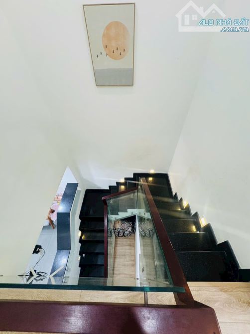 💥🌾 HÀNG THƠM DIỆN TÍCH KHỦNG 70m² - 2 TẦNG - XE HƠI NGỦ NHÀ - 5,9 TỶ - GÒ VẤP - 4