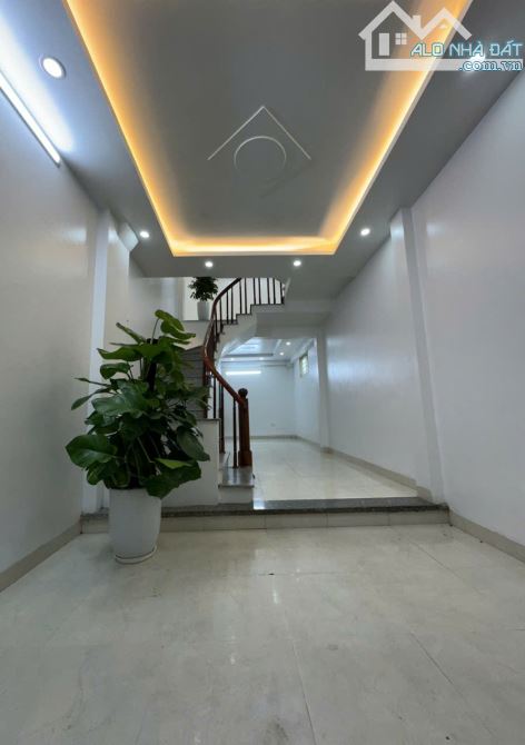 Gần chợ, gần trường học, gần cầu Mai Lĩnh . Công viên đô nghĩa chỉ 500m - 4