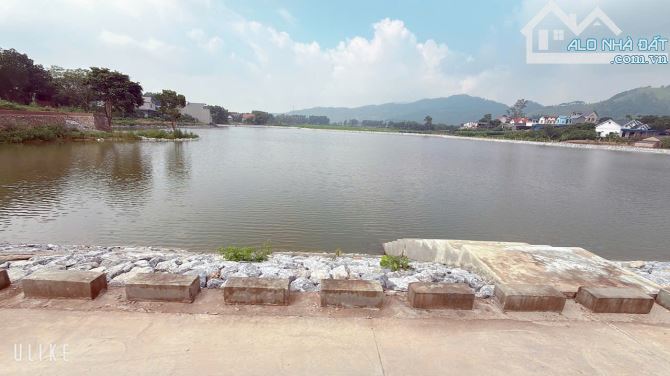 TIỀN ÍT THỊT  NHIỀU CỨ ALO E THỊNH - DT 655 M CÓ 455M ĐẤT TRONG SỔ CÒN 200 M GIÁ CHỈ CÓ - 4