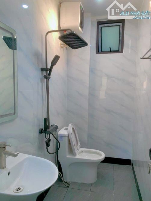 Siêu phẩm Khương Đình , thang máy , lô góc, sổ đỏ nở hậu, 36m giá 9,5 tỷ - 4