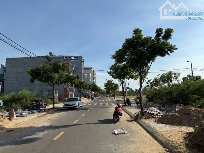 BÁN LÔ ĐẤT 100M2 GIÁ 5TY3  CỒN DẦU  - HÒA XUÂN ĐÀ NẴNG ( SẠCH ĐẸP ) SunGruop - 4