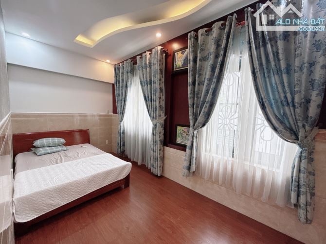 NHÀ ĐẸP HXH PHẠM VĂN CHIÊU - 5 TẦNG NGANG RỘNG 5M - 6.6 TỶ - 4