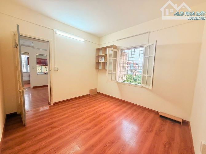 Bán chung cư Đền Lừ:53m,lô góc 3 mặt thoáng,2 phòng ngủ,nhà nguyên bản ở ngay - 4