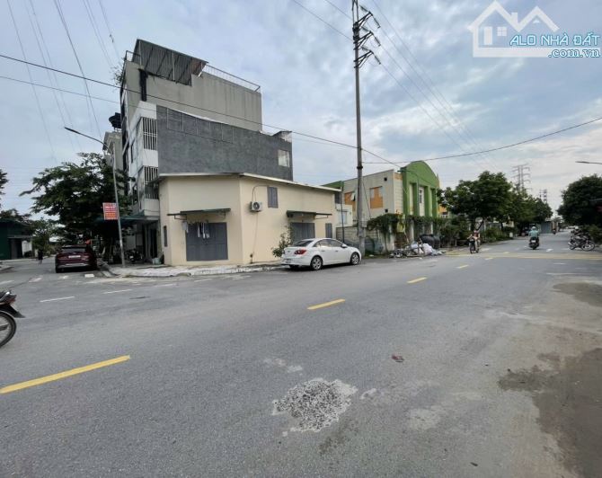 Bán đất đấu giá Đông La, 85m2, lô góc 2 mặt phố chính, vỉa hè rộng, kinh doanh đẳng cấp - 4
