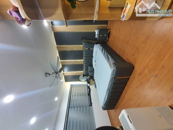 🏠 NHÀ ĐẸP 5 TẦNG KHU GIANG BIÊN - Ô TÔ ĐỖ CỔNG - 4