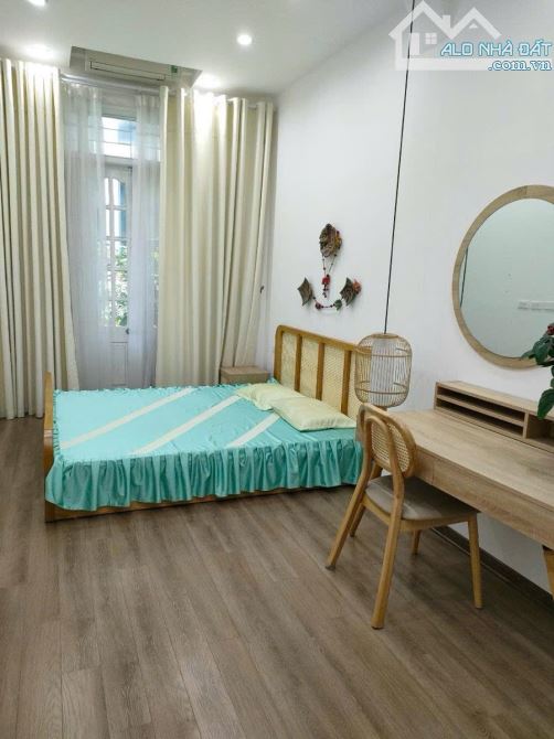 Bán Nhà Giá Rẻ Nhất Cầu Giấy - DT 45m2× 5 Tầng - Phân Lô Vỉa Hè - Kinh Doanh Sầm Uất - 4