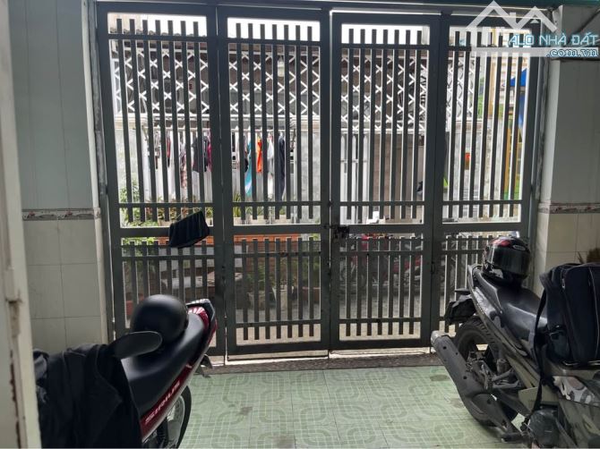 Bán gấp nhanh nhà Đ.Bà Điểm 4, hóc môn 84m2 SHR 2pn. Giá 955 triệu - 4