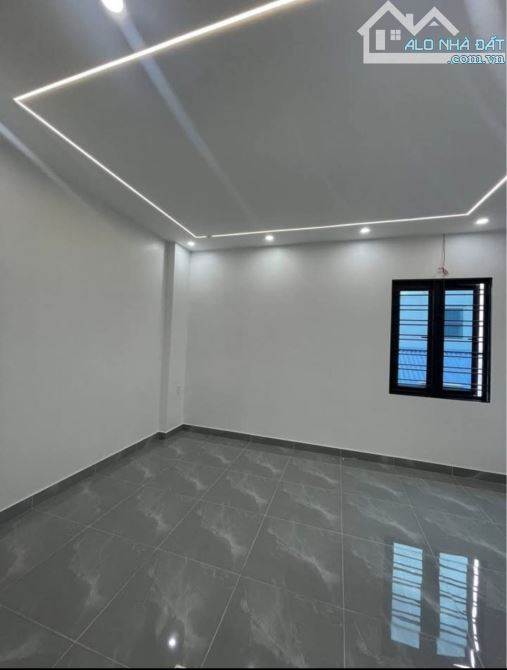 Ngộp vốn bán gấp nhà Trần Khắc Trân - Quận 1 Giá 5tỷ990/ 63m2 sổ hồng riêng - 4