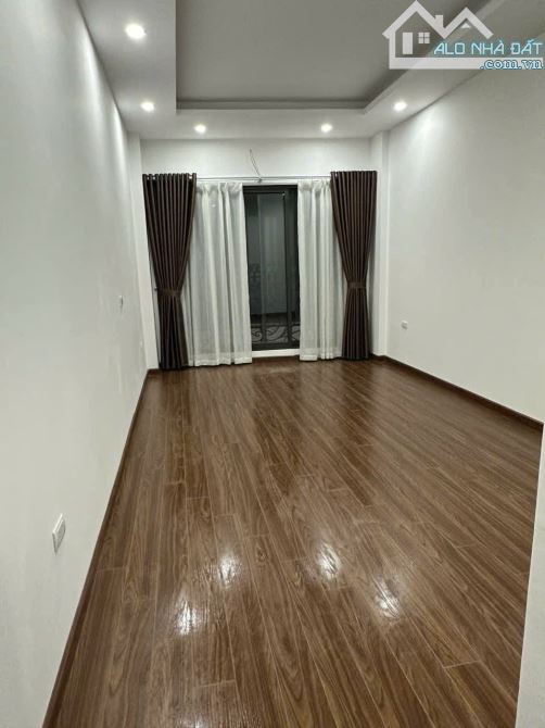 NHÀ MỚI HỒ TÙNG MẬU 35M*5 TẦNG*MT 3.5M - GẦN PHỐ , FULL NỘI THẤT, Ở NGAY - GIÁ 7 TỶ - 4