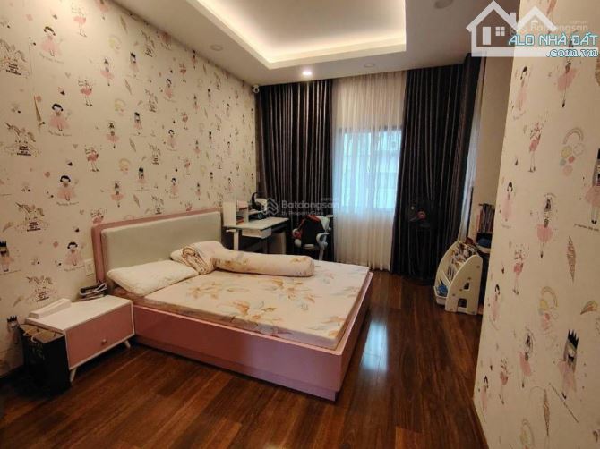 Nhà Phạm Thế Hiển Quận 8 - ngang 5x17m - 3 tầng BTCT, hoàn công chuẩn, chỉ 7.2 tỷ - 4