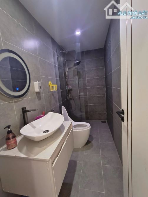 🏠 BÁN NHÀ 3 TẦNG MẶT TIỀN NGAY GẦN ĐƯỜNG HÀN THUYÊN– HOÀ CƯỜNG BẮC-  FULL NỘI THẤT - GIÁ - 4