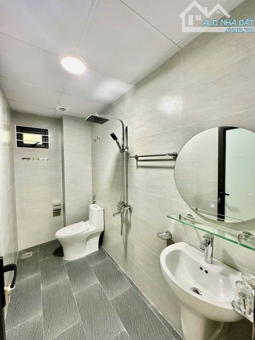6,78 tỷ, 43m2, 5 tầng nhà dân xây đẹp, full nội thất, gần phố, gần trường, chợ, Đông Thiê - 4