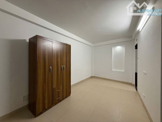 NHỈNH 7 TỶ, NHÀ PHÂN LÔ QUÂN ĐỘI, VƯƠNG THỪA VŨ, THANH XUÂN. 35M2, 6 TẦNG, MT 4,5M - 4