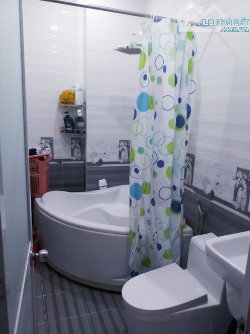 Nhà sát Mặt Tiền Nguyễn Đình Chính 7,2x5 ngay Huỳnh Văn Bánh-Lê Văn Sỹ 4 tầng chỉ 7,5 Tỷ - 4