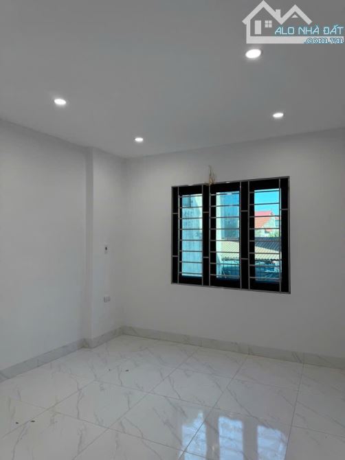Nhà mới tinh 40m2 – Quỳnh Đô, Thanh Trì – Giao Thông Thuận Tiện Đủ Đường - 4