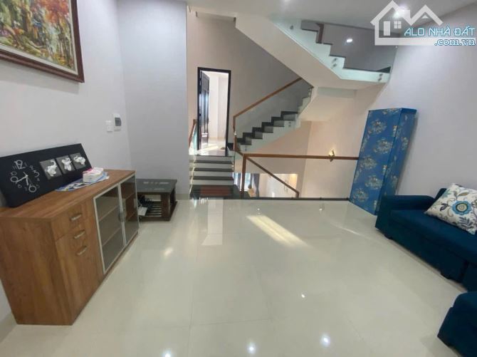 🔥NHÀ 3 TẦNG FULL NỘI THẤT–HOÀNG BÌNH CHÍNH–GẦN BÃI TẮM SƠN THUỶ–NGŨ HÀNH SƠN–CHỈ 7.Xx TỶ - 4