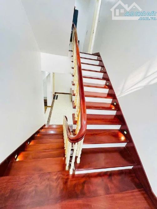 Ở VIP- BT Lideco 245m2 - 5T, 2 mặt đường, NT đẹp, V.hè KD, giá 39,2 tỷ - 4