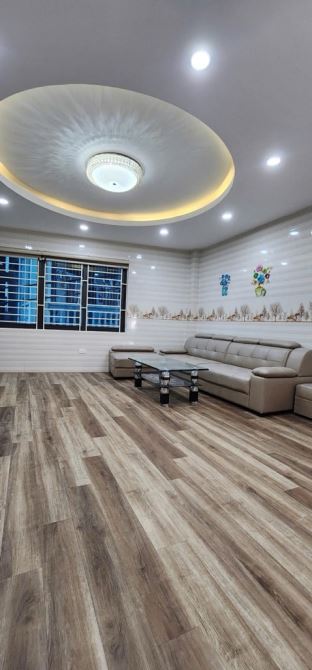 LÔ GÓC - MỚI KEENG -THANG MÁY ÔTÔ VÀO NHÀ GIÁ RẺ - 4