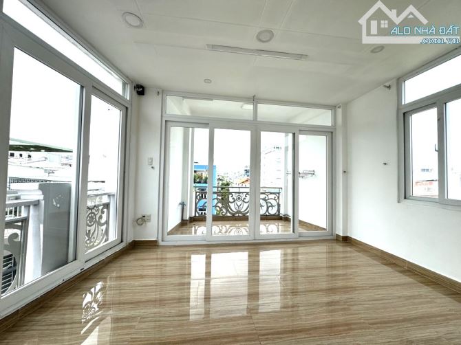 Bán nhà HẺM XE TẢI Thích Quảng Đức PN, 4 tầng, căn góc, nở hậu tài lộc, chỉ 7.x tỷ - 5